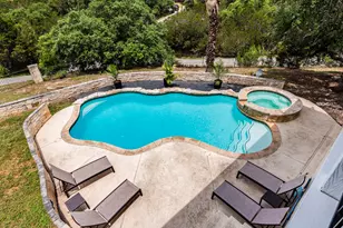 22401 Briarview Dr, Spicewood, TX 78669 - Photo 3