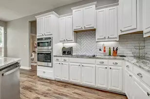 140 Fairwood Dr, Georgetown, TX 78628 - Photo 9