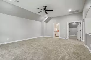 140 Fairwood Dr, Georgetown, TX 78628 - Photo 21