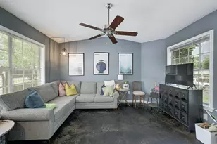 1811 W 39th St, Austin, TX 78731 - Photo 11