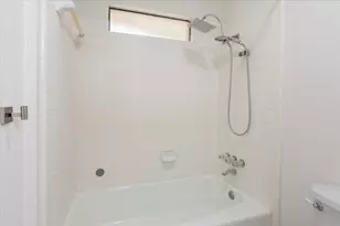 109 White Sands Dr, Lakeway, TX 78734 - Photo 19