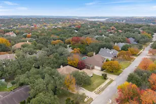 109 White Sands Dr, Lakeway, TX 78734 - Photo 37