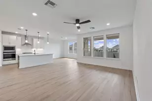 1813 Spg Mountain Cv, Georgetown, TX 78628 - Photo 11