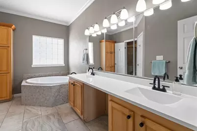 10710 Deer Canyon Road, Jonestown, TX 78645 - Photo 25