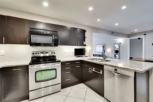 40 N Interstate 35 Hwy, Austin, TX 78701 - Photo 11