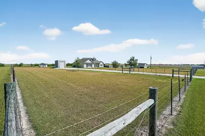 813 Cr 342 Road, Granger, TX 76530 - Photo 29