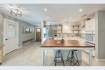 6810 Langston Drive, Austin, TX 78723 - Photo 15