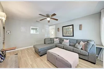 6810 Langston Drive, Austin, TX 78723 - Photo 11