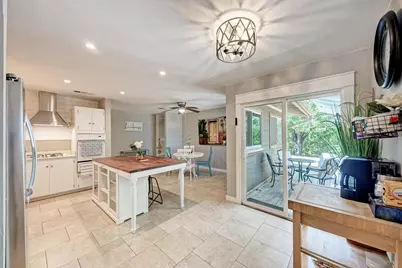 6810 Langston Drive, Austin, TX 78723 - Photo 13