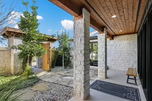 343 Pug Rippy Rd, Dripping Springs, TX 78620 - Photo 5