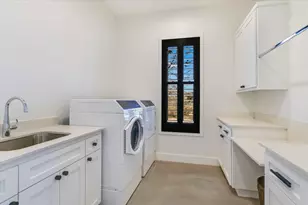 343 Pug Rippy Rd, Dripping Springs, TX 78620 - Photo 13