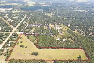 446 Las Lomas Dr, Elgin, TX 78621 - Photo 9