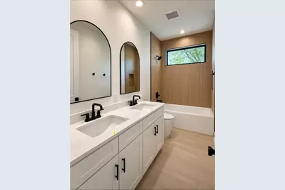[Address not provided], Austin, TX 78729 - Photo 9