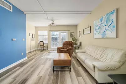 711 W 26th Street #706, Austin, TX 78705 - Photo 5