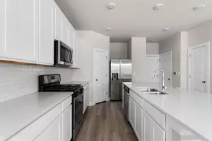 7114 Terrazzo Cottage Ct, Austin, TX 78744 - Photo 7
