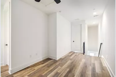 607 W Saint Johns Avenue #2, Austin, TX 78752 - Photo 13