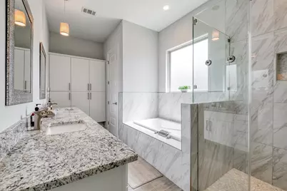 20009 Lincoln Cove, Lago Vista, TX 78645 - Photo 17