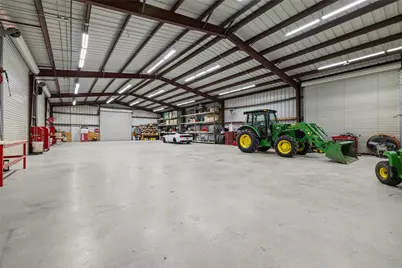 1800 County Road 305, Jarrell, TX 76537 - Photo 39