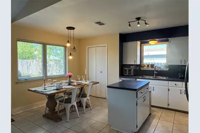 102 Skyloop Drive, Austin, TX 78745 - Photo 7