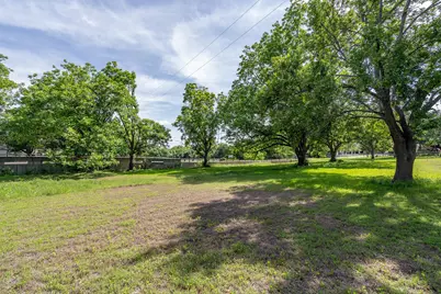 700 Main Street, Liberty Hill, TX 78642 - Photo 5
