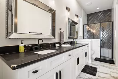 128 Village View Drive, Kingsland, TX 78639 - Photo 19