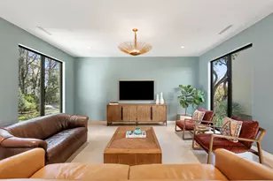 4 Westgate Cir, Austin, TX 78746 - Photo 9