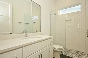 7500 St Cecelia St, Austin, TX 78757 - Photo 19