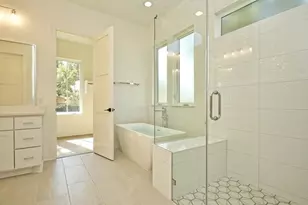 7500 St Cecelia St, Austin, TX 78757 - Photo 11