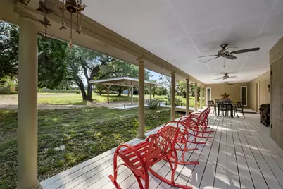 212 County Road 229 Road, Briggs, TX 78608 - Photo 5