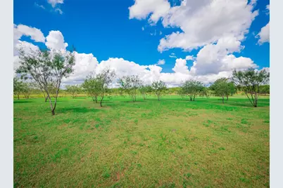 2041 County Road 429, Rockdale, TX 76567 - Photo 15
