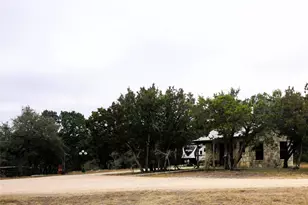 961 Buttercup Ln, Wimberley, TX 78676 - Photo 33