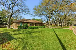 6906 Treaty Oak Cir, Austin, TX 78749 - Photo 1