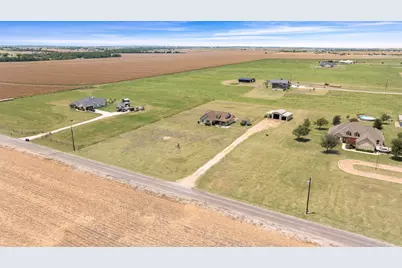 4846 County Road 327, Granger, TX 76530 - Photo 35