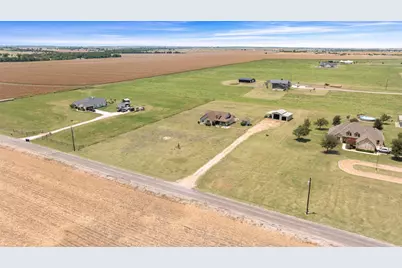 4846 County Road 327, Granger, TX 76530 - Photo 35