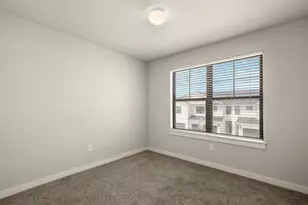 253 Fieldwood Dr, Buda, TX 78610 - Photo 17