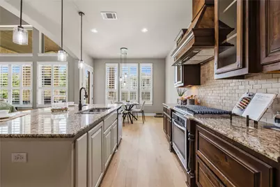 16405 Leopold Trail, Austin, TX 78738 - Photo 11