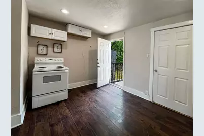 1216 Delaware Street, San Antonio, TX 78210 - Photo 5