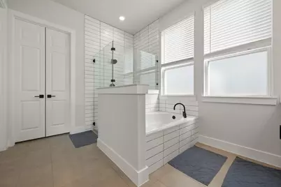 360 Crescent Moon Court, Dripping Springs, TX 78620 - Photo 13