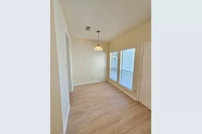 2706 Salado Street #207, Austin, TX 78705 - Photo 7