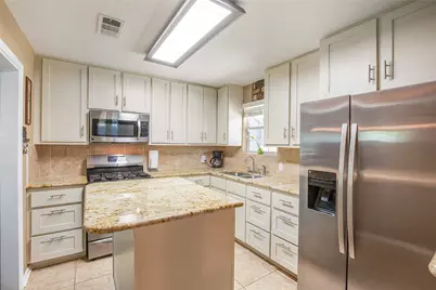 1124 Tillery Street, Austin, TX 78702 - Photo 11
