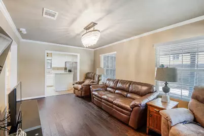 1124 Tillery Street, Austin, TX 78702 - Photo 9