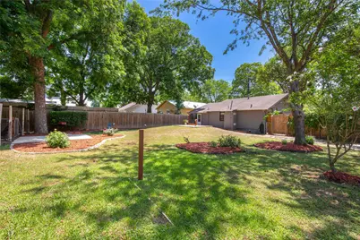 1124 Tillery Street, Austin, TX 78702 - Photo 21