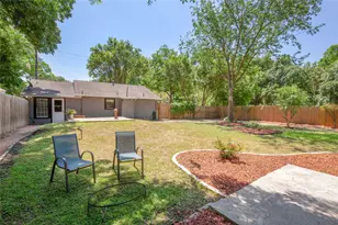 1124 Tillery St, Austin, TX 78702 - Photo 19