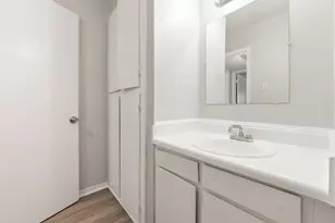 1720 Wooten Park Dr, Austin, TX 78757 - Photo 13