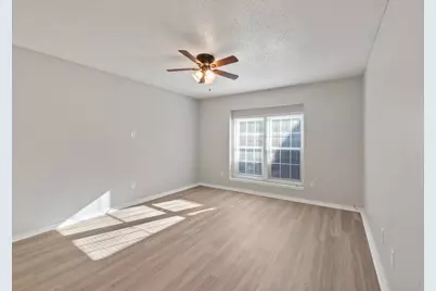 1720 Wooten Park Drive #206, Austin, TX 78757 - Photo 1