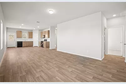 11905 Murano Drive, Austin, TX 78747 - Photo 15