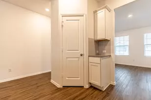 175 Silver Springs Bend, Kyle, TX 78640 - Photo 9