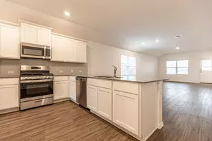 175 Silver Springs Bend, Kyle, TX 78640 - Photo 7