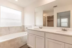 175 Silver Springs Bend, Kyle, TX 78640 - Photo 25