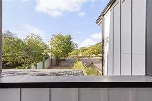 613 Clifford Rd, Austin, TX 78745 - Photo 19